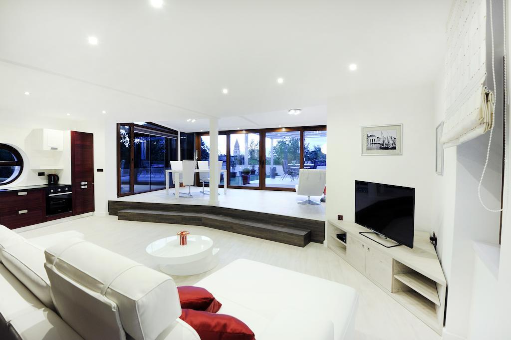 شقة Feel Good Penthouse With Jacuzzi زادار الغرفة الصورة